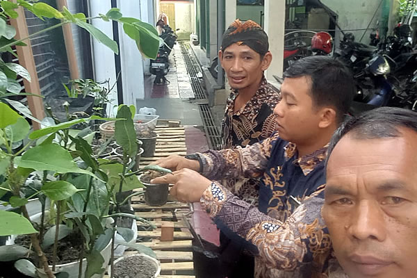 Meracik amunisi ecodharma